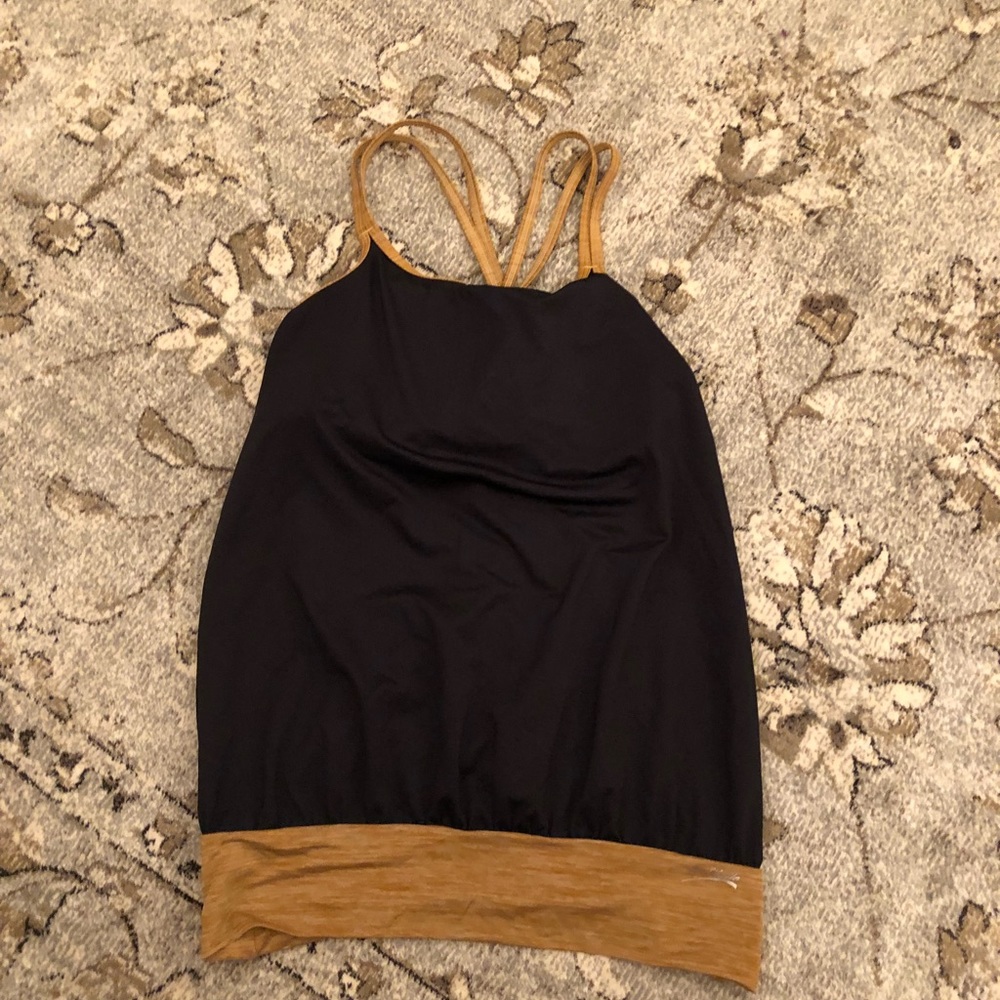 Workout top